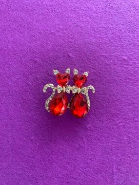 Twin Red Crystal Cat Duo Brooch - Elegant Women's Jewelry